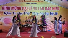 Le-Vu-Lan120823_29