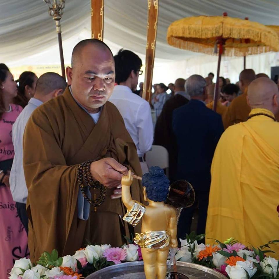 Ý Nghĩa Của Nghi Lễ Tắm Phật trong Đại Lễ Phật Đản